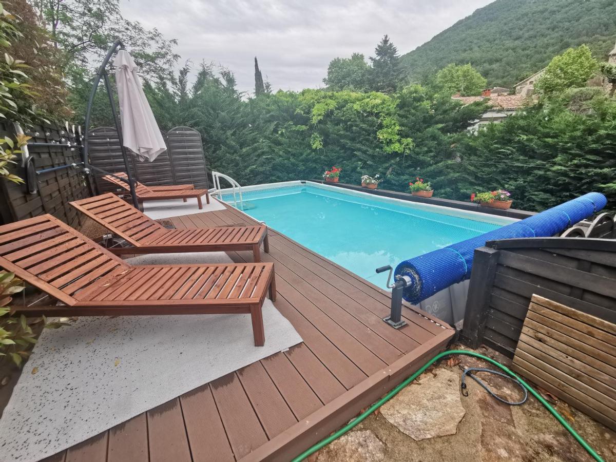 Mes Maisons Gardoises, Two Gites Sleeping 13 With Two Private Pools, Kids Room, Laundry, Disco, Free Wifi, Linen And Dog'S Are Welcome Gagnières Exterior foto